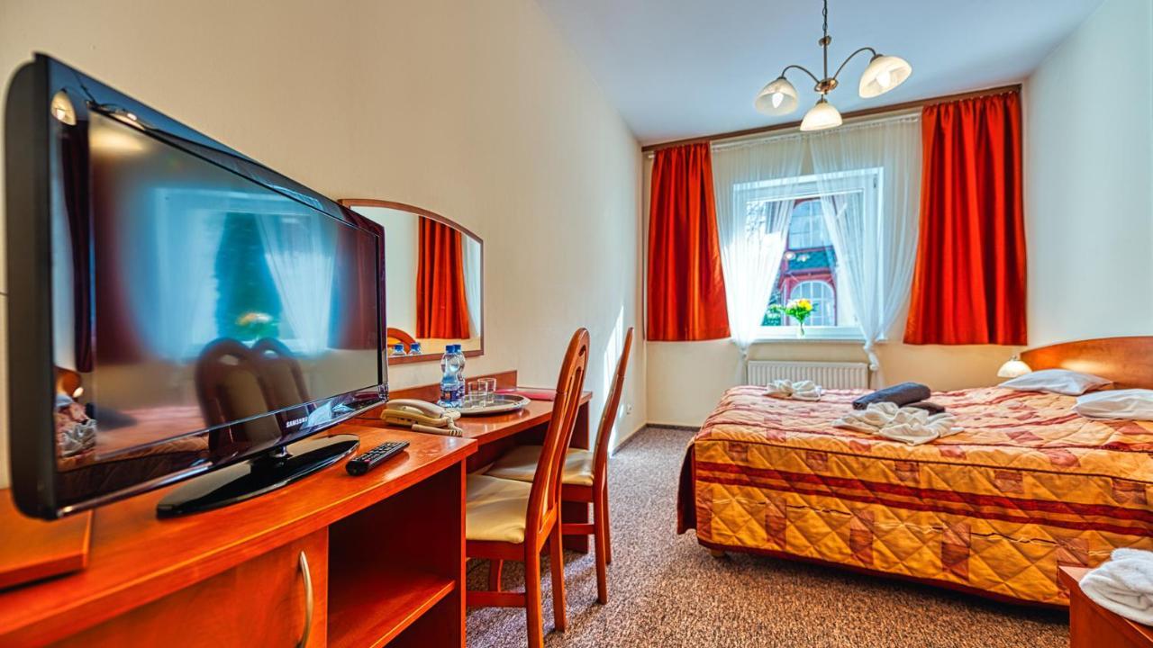Kaja Medical & Spa Свєрадув-Здруй Екстер'єр фото